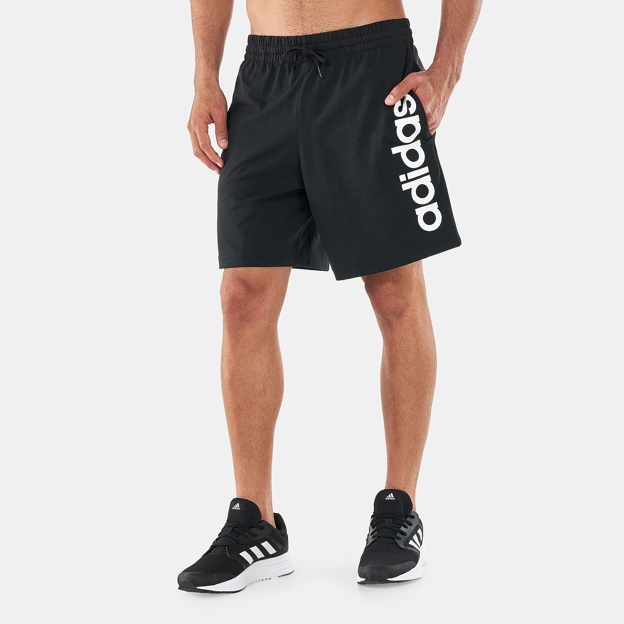 Essentials linear shop logo shorts