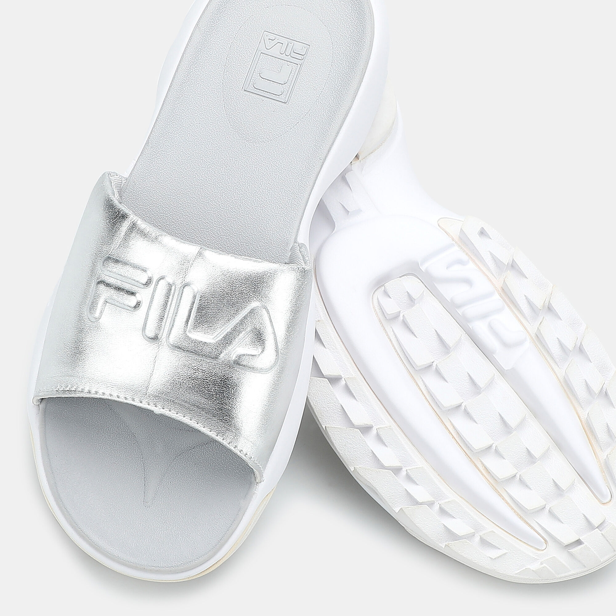 Disruptor slides top