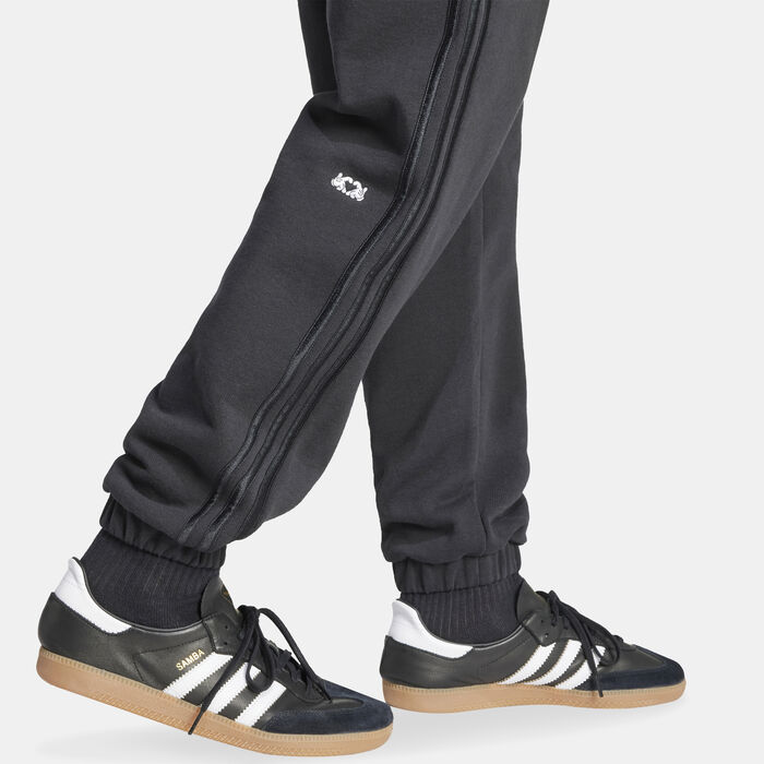 adidas Originals Men's Mickey Mouse x Originals Pants Black adidas Originals Men's Mickey Mouse x Originals Pants Black image number 3