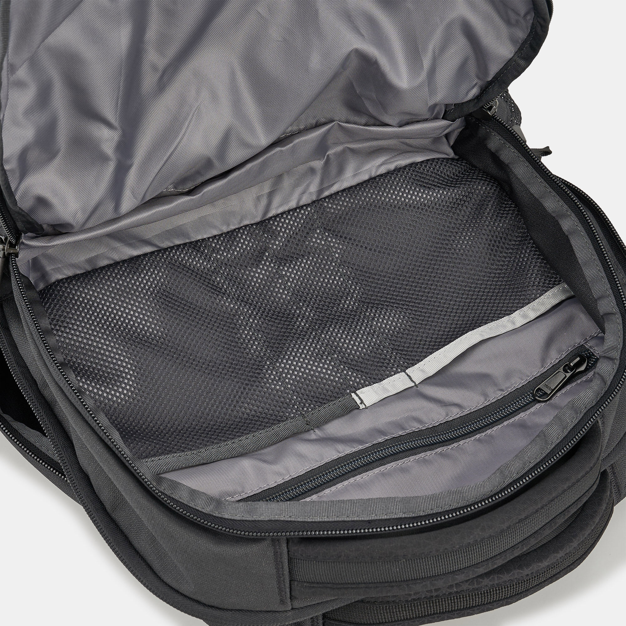 Buy The North Face Vault Backpack Black in KSA SSS