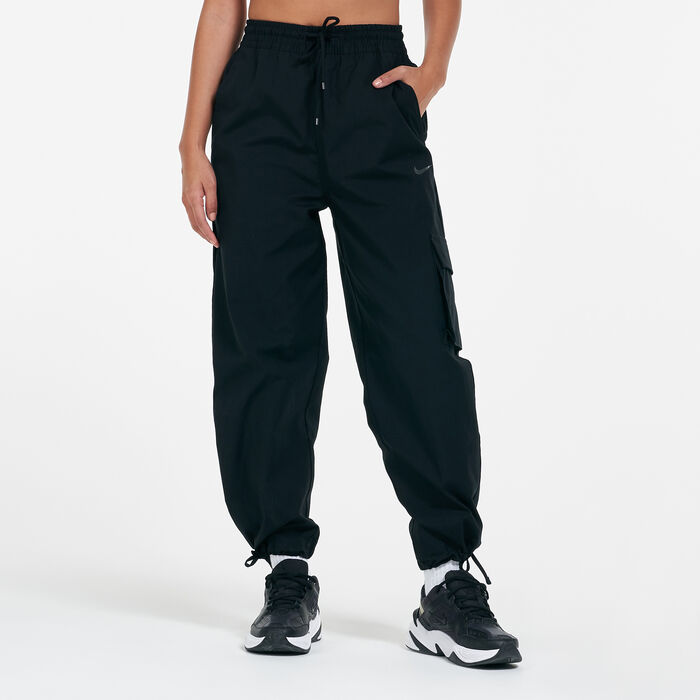 Nike Women's Sportswear Icon Clash Pants Nike Women's Sportswear Icon Clash Pants image number 0