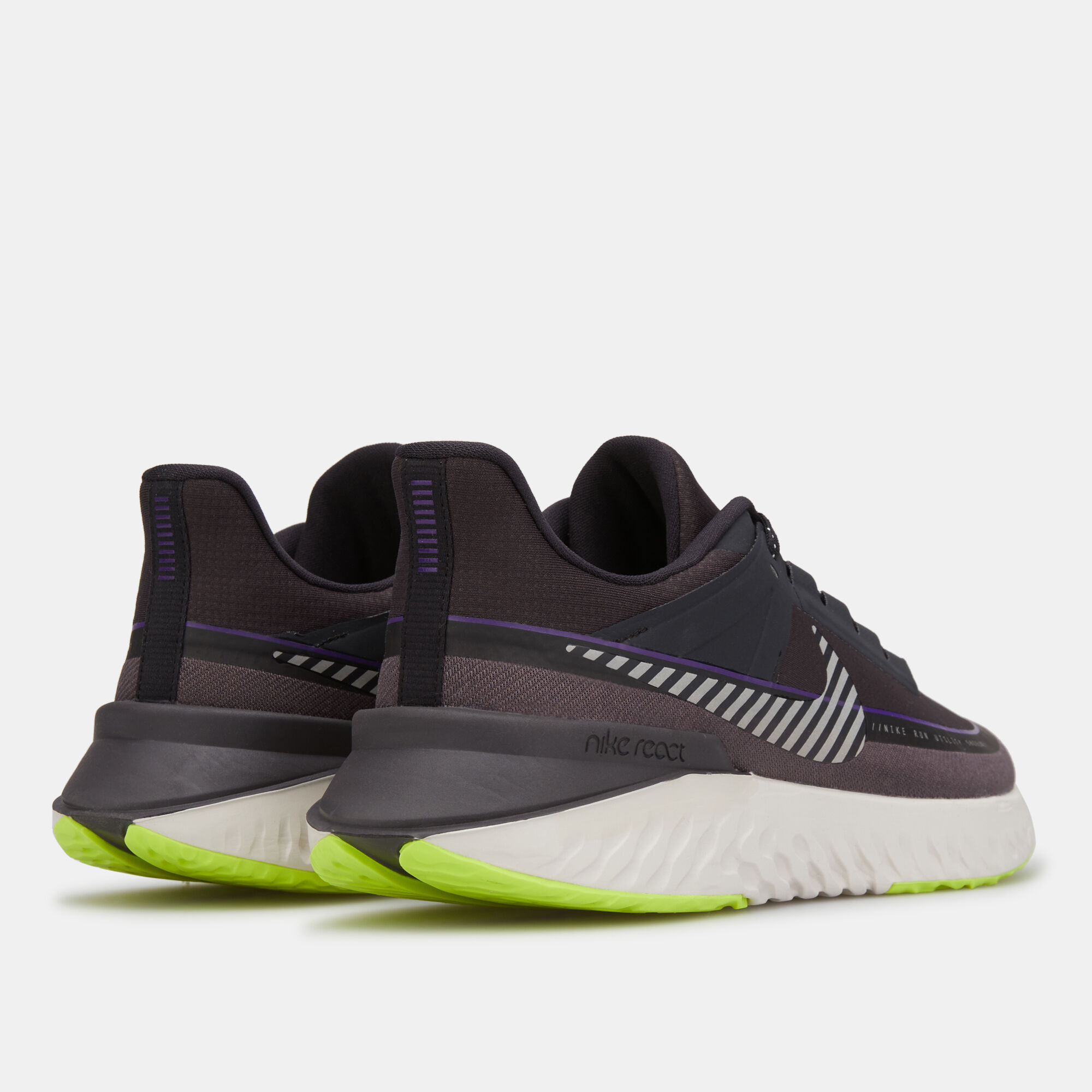 nike men's legend react 2