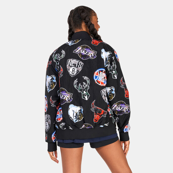 New Era Allover Print NBA Logo Bomber Jacket Black New Era Allover Print NBA Logo Bomber Jacket Black image number 3