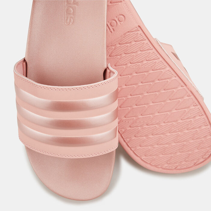 adidas Women's Adilette Comfort Slides Pink adidas Women's Adilette Comfort Slides Pink image number 2