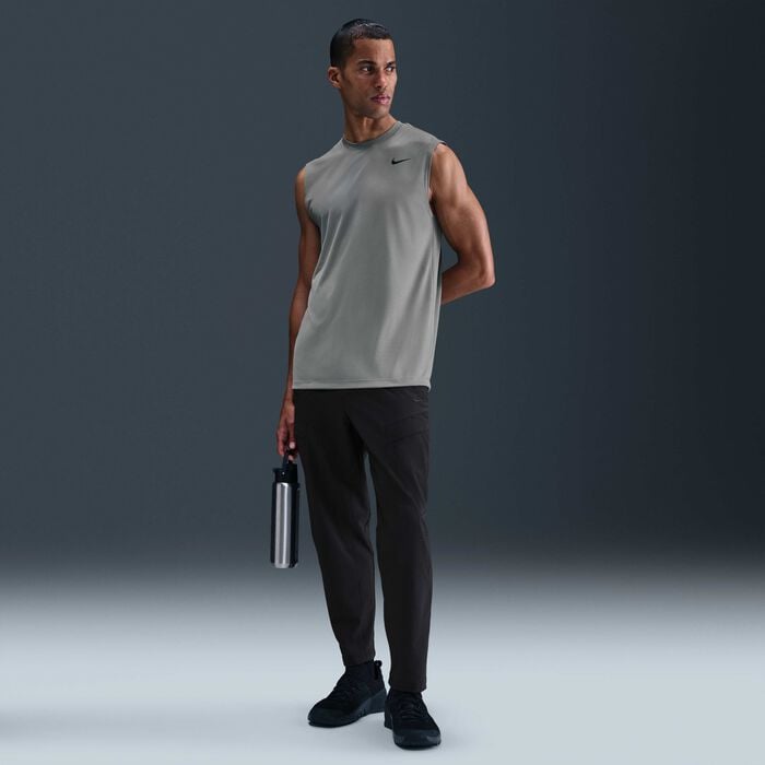 Nike Men's Unlimited Dri-FIT Versatile Cargo Pants Black Nike Men's Unlimited Dri-FIT Versatile Cargo Pants Black image number 0