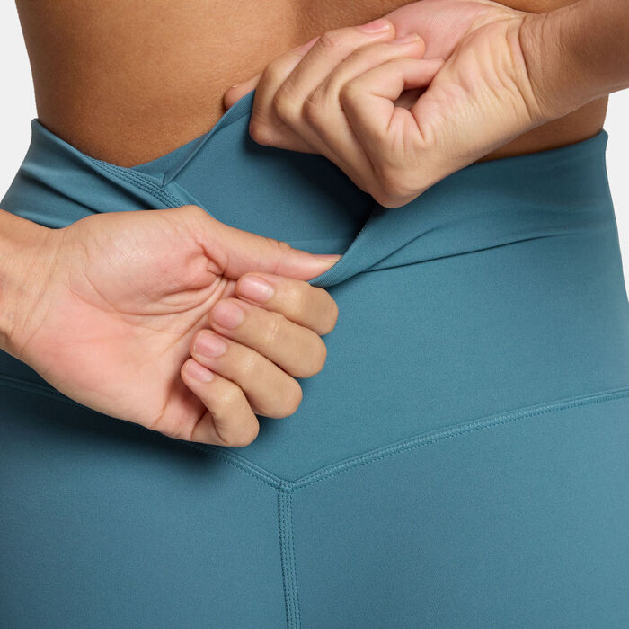 Nike Women's Zenvy Flared Leggings Green image number 2