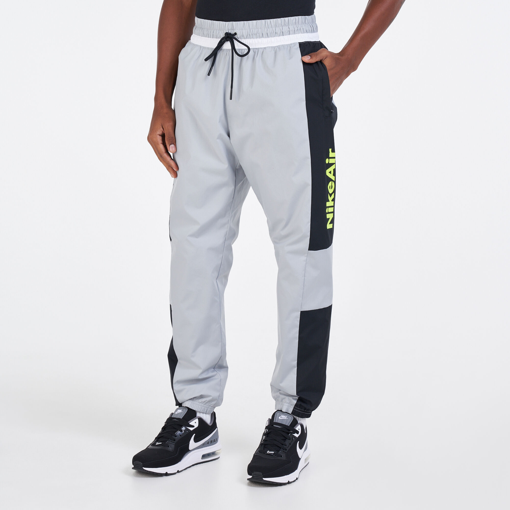 Buy Nike Men s Sportswear Air Woven Joggers Grey in KSA SSS