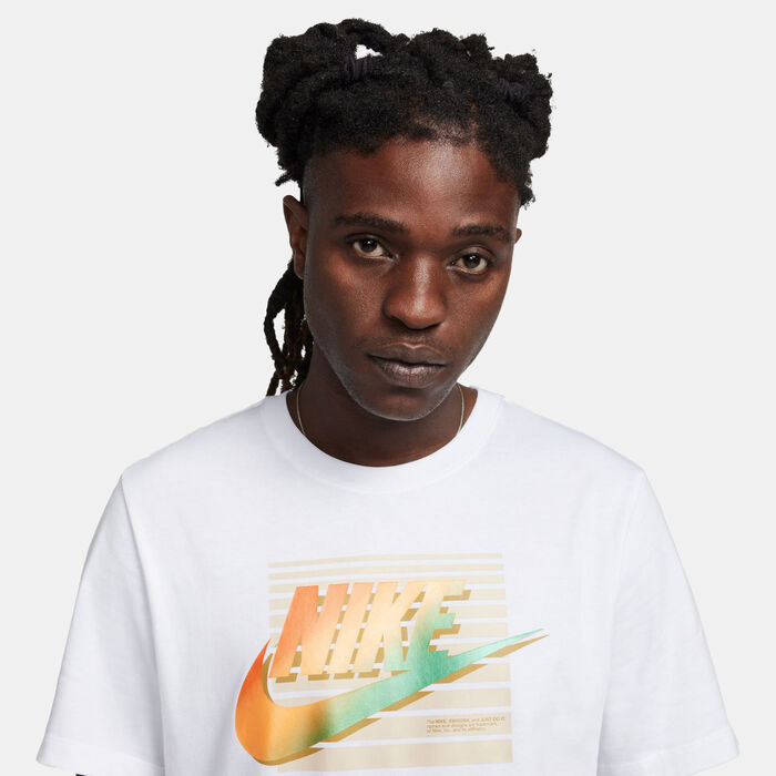 Nike Men's Sportswear T-Shirt White image number 3