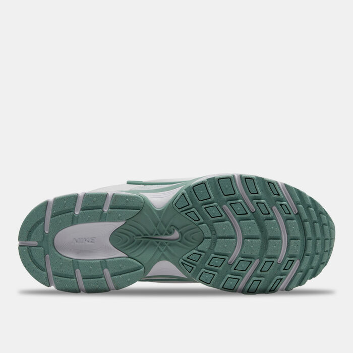 Nike Women's V5 RNR Shoes White Nike Women's V5 RNR Shoes White image number 2