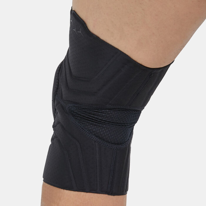 Nike Pro Open Patella 3.0 Knee Sleeve Black Nike Pro Open Patella 3.0 Knee Sleeve Black image number 1