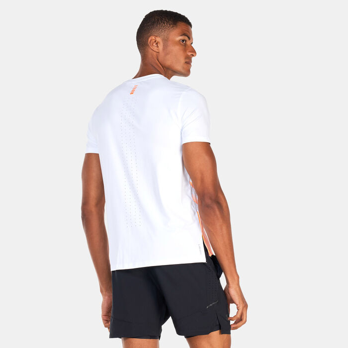 Under Armour Men's Iso-Chill Laser Heat T-Shirt Grey Under Armour Men's Iso-Chill Laser Heat T-Shirt Grey image number 1
