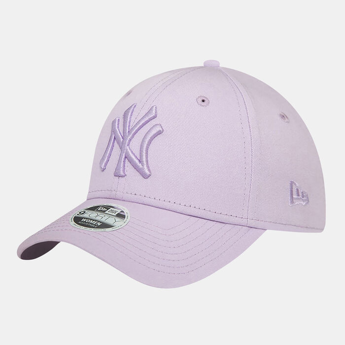 New Era Women's MLB New York Yankees League Essential 9FORTY Cap Purple New Era Women's MLB New York Yankees League Essential 9FORTY Cap Purple image number 2