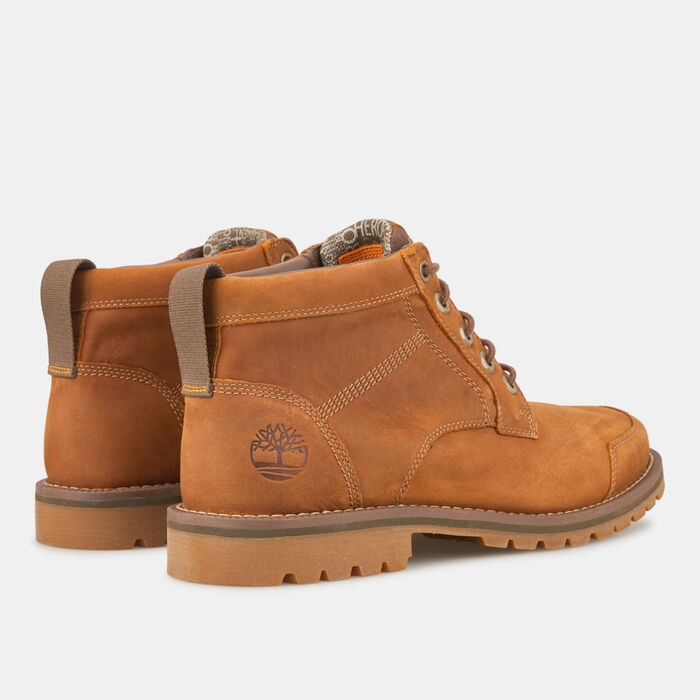 Timberland Men's Larchmont II Chukka Shoe Brown image number 2