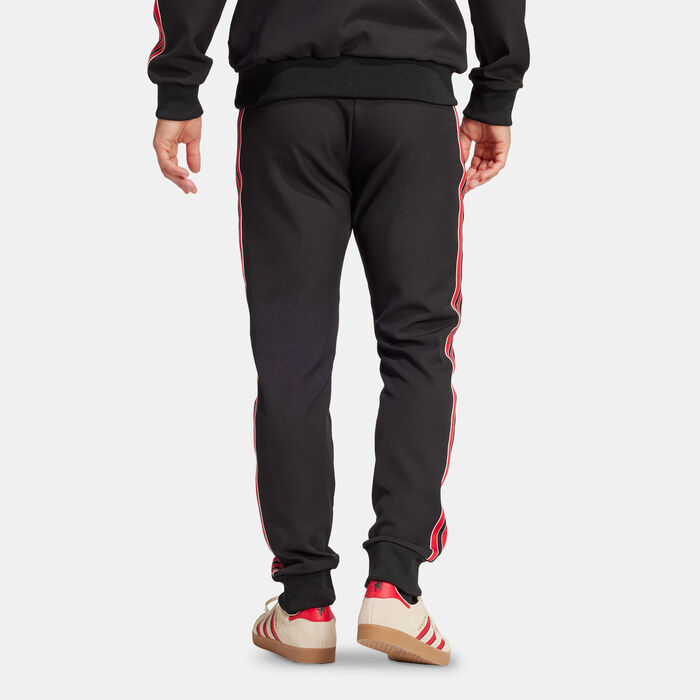 adidas Men's Manchester United Terrace Icons Track Pants Black adidas Men's Manchester United Terrace Icons Track Pants Black image number 1