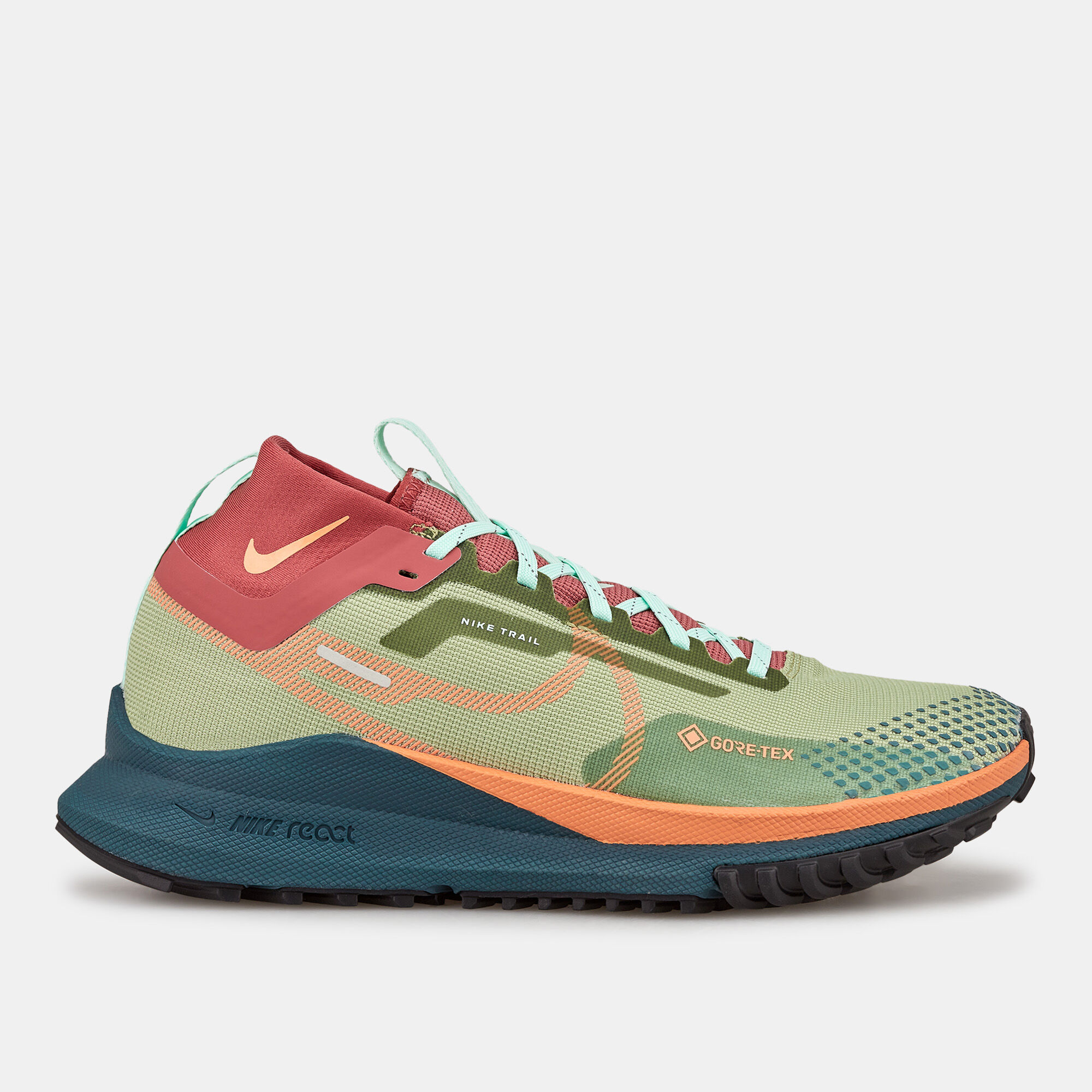Women s Pegasus Trail 4 GORE TEX Shoe Green Nike in KSA SSS