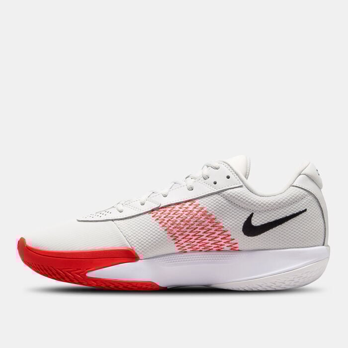 Nike Men's G.T. Cut Academy Basketball Shoes White Nike Men's G.T. Cut Academy Basketball Shoes White image number 2