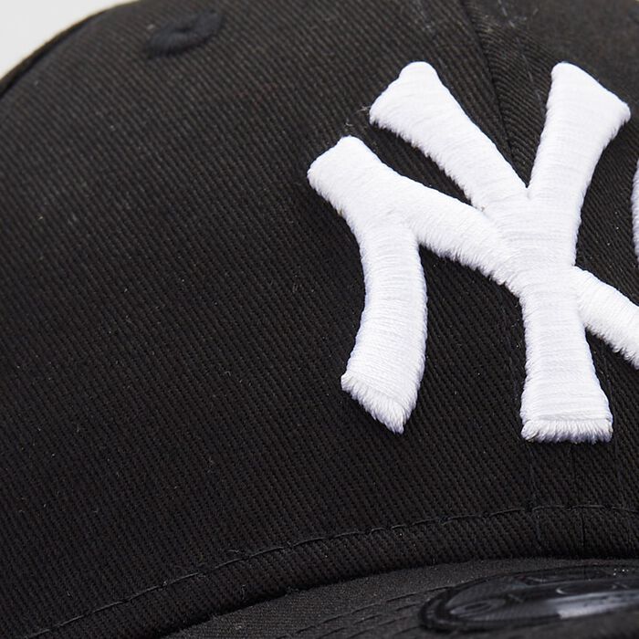New Era Kids' MLB New York Yankees 9FORTY Cap (Younger Kids) Black image number 2