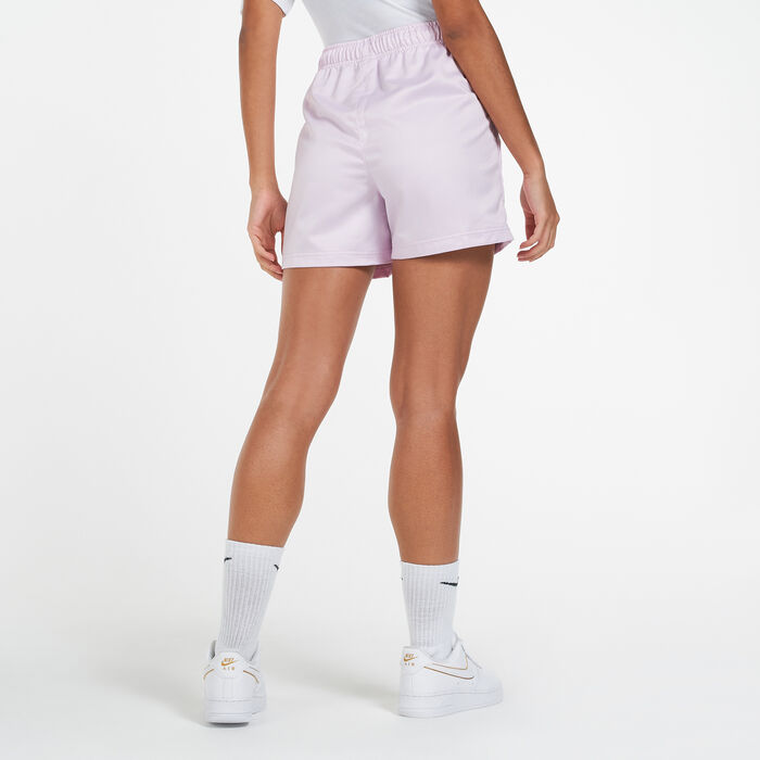 Women's Air Woven High-Rise Shorts Women's Air Woven High-Rise Shorts image number 1
