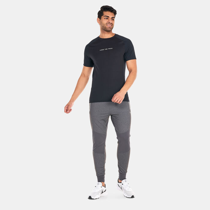 SQUATWOLF Men's Statement Tech Training T-Shirt Black SQUATWOLF Men's Statement Tech Training T-Shirt Black image number 2