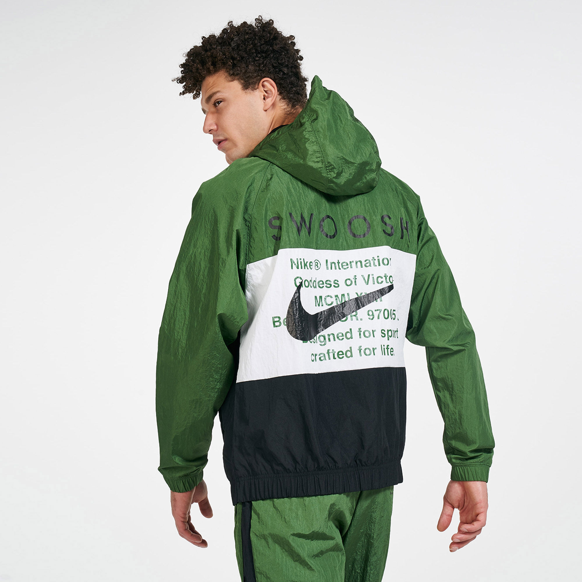 Nike Men's Sportswear Swoosh Woven Jacket