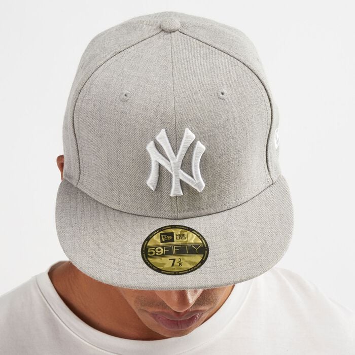 New Era Men’s MLB League Basic New York Yankees 59FIFTY Cap Grey New Era Men’s MLB League Basic New York Yankees 59FIFTY Cap Grey image number 2