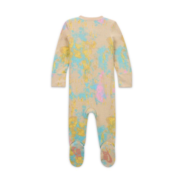 Nike Kids' Printed Club Coverall yellow Nike Kids' Printed Club Coverall yellow image number 2