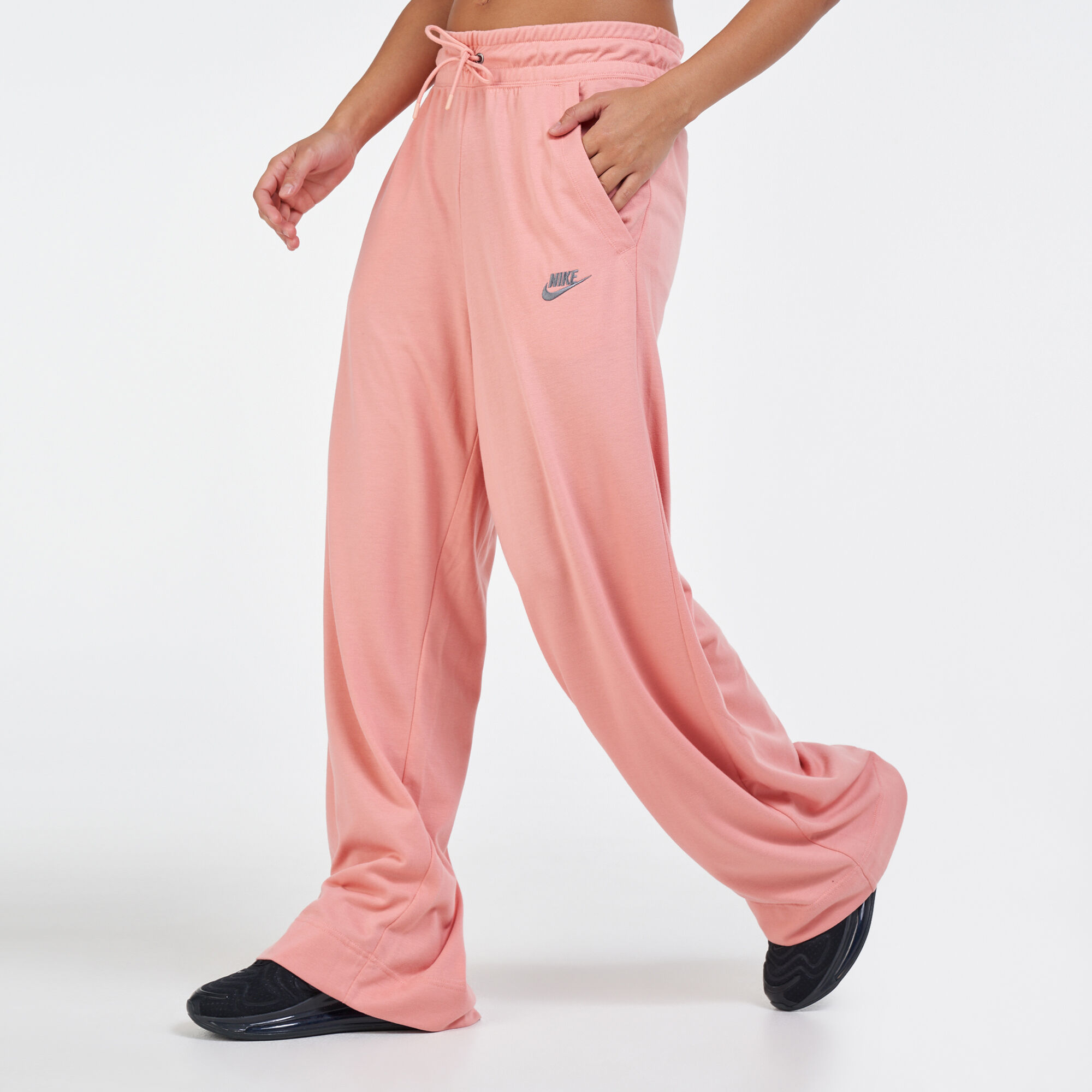 Women's small nike sweatpants store