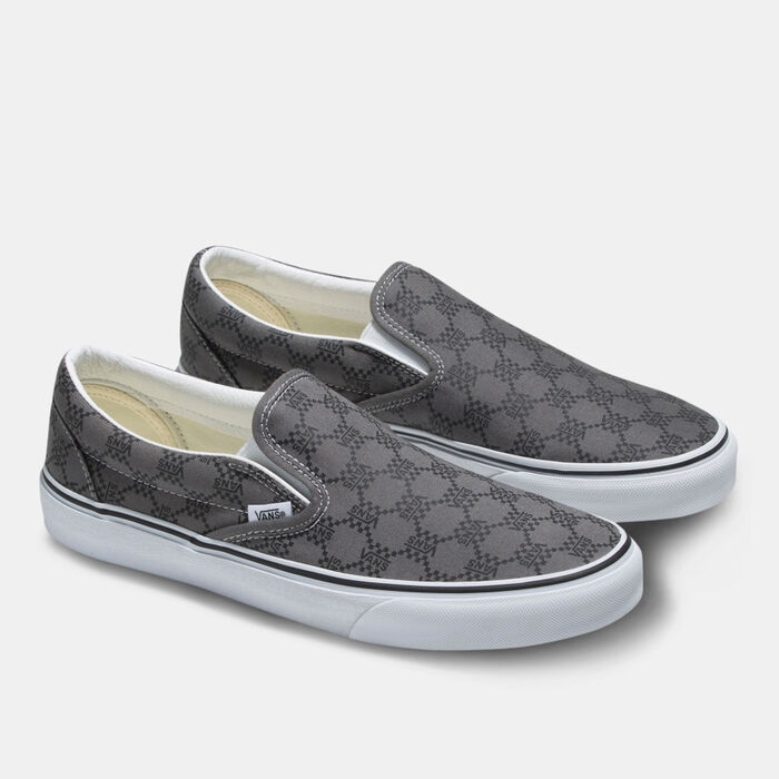 Vans Classic Slip-On Unisex Shoes Multi-Color image number 1