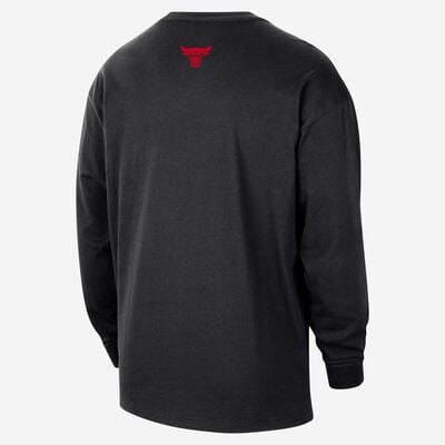 Nike Men's NBA Chciago Bulls Essential T-Shirt Black Nike Men's NBA Chciago Bulls Essential T-Shirt Black