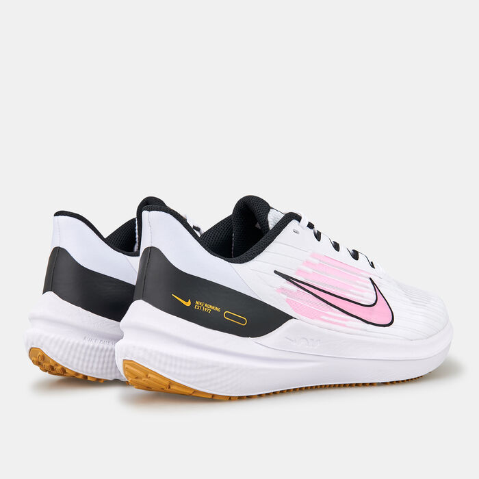 Nike Women's Air Winflo 9 Road Running Shoe White Nike Women's Air Winflo 9 Road Running Shoe White image number 2