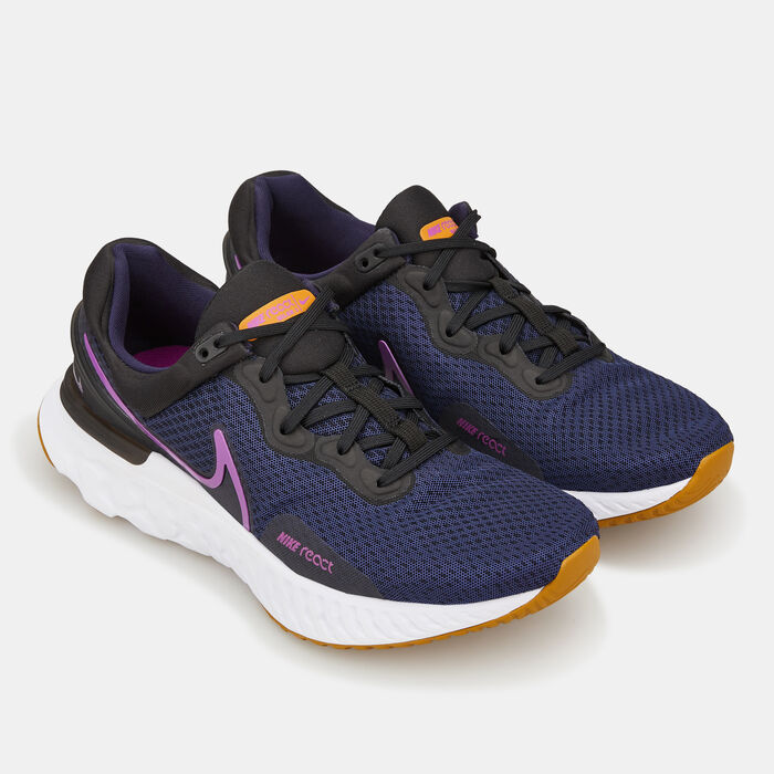 Nike Men's React Miler 3 Road Running Shoe Blue image number 1