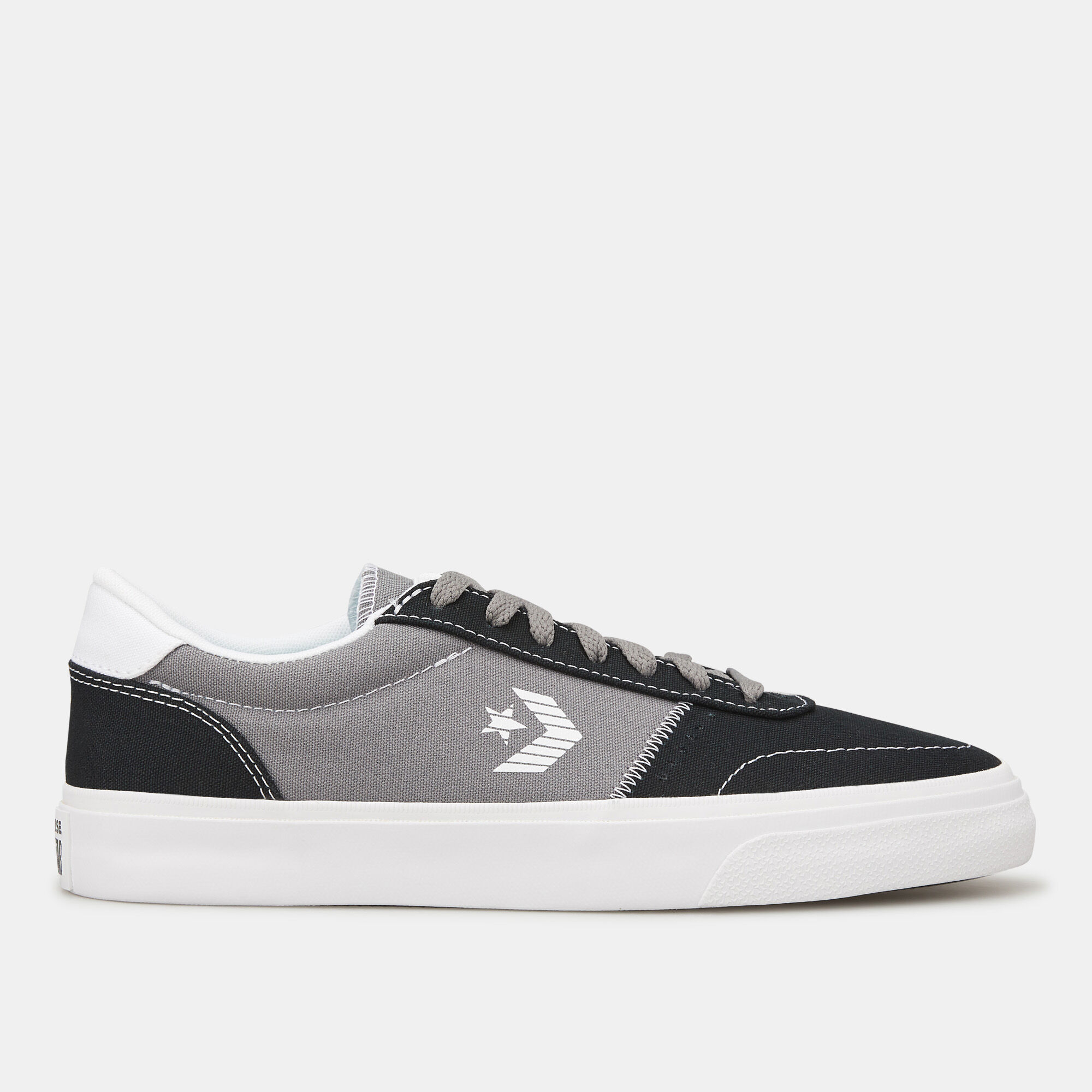 Buy Converse Boulevard Colour Block Unisex Shoe Black in KSA SSS