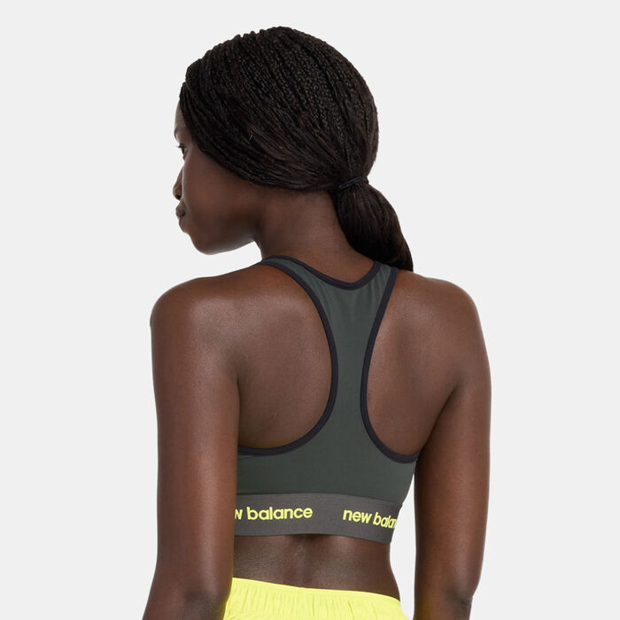 New Balance Women's Sleek Medium-Support Training Sports Bra Black New Balance Women's Sleek Medium-Support Training Sports Bra Black image number 1