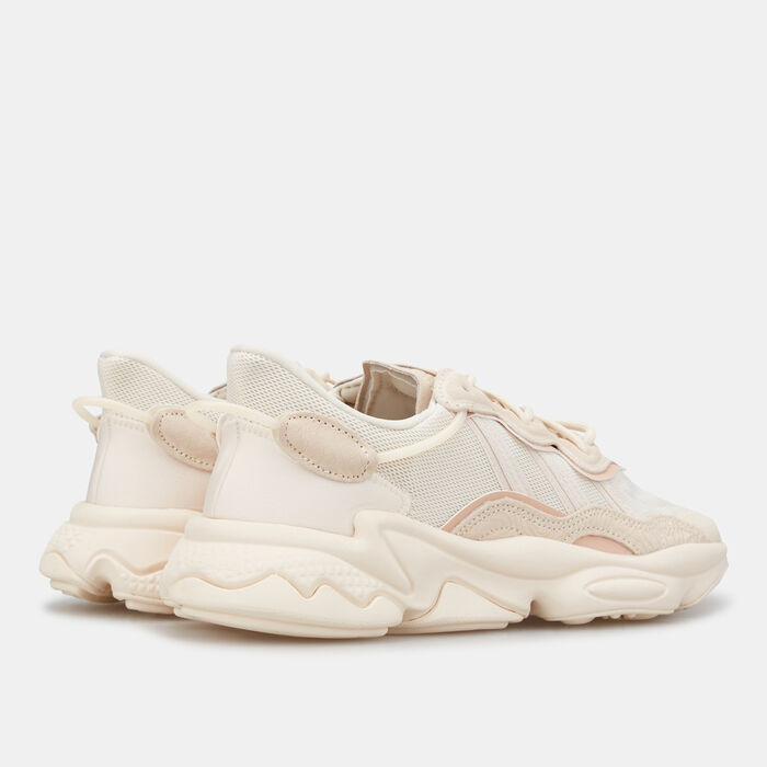 adidas Originals Women's OZWEEGO Shoe Beige adidas Originals Women's OZWEEGO Shoe Beige image number 2