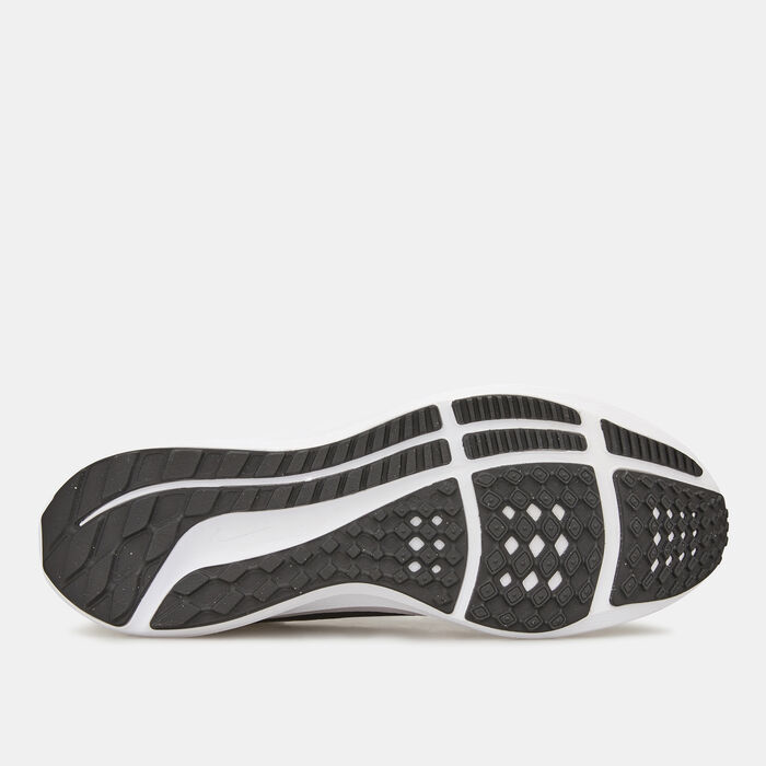 Nike Women's Pegasus 40 Road Running Shoe Black image number 4