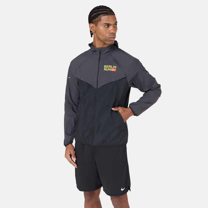 Nike Men's City MRTH Stride Running Jacket Black Nike Men's City MRTH Stride Running Jacket Black image number 0