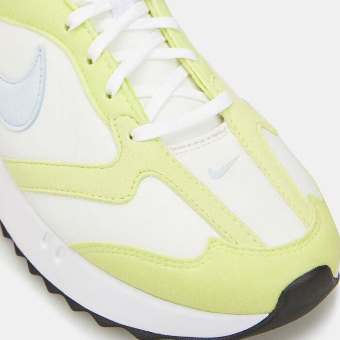 Nike Women's Air Max Dawn Shoe yellow Nike Women's Air Max Dawn Shoe yellow image number 4