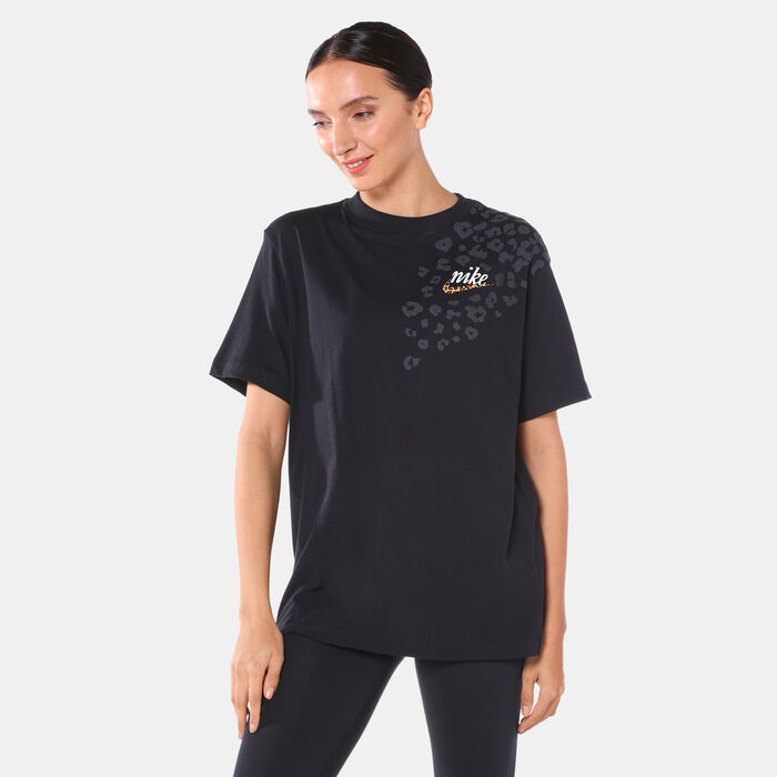 Women's Sportswear Boyfriend Patch T-Shirt Women's Sportswear Boyfriend Patch T-Shirt image number 0
