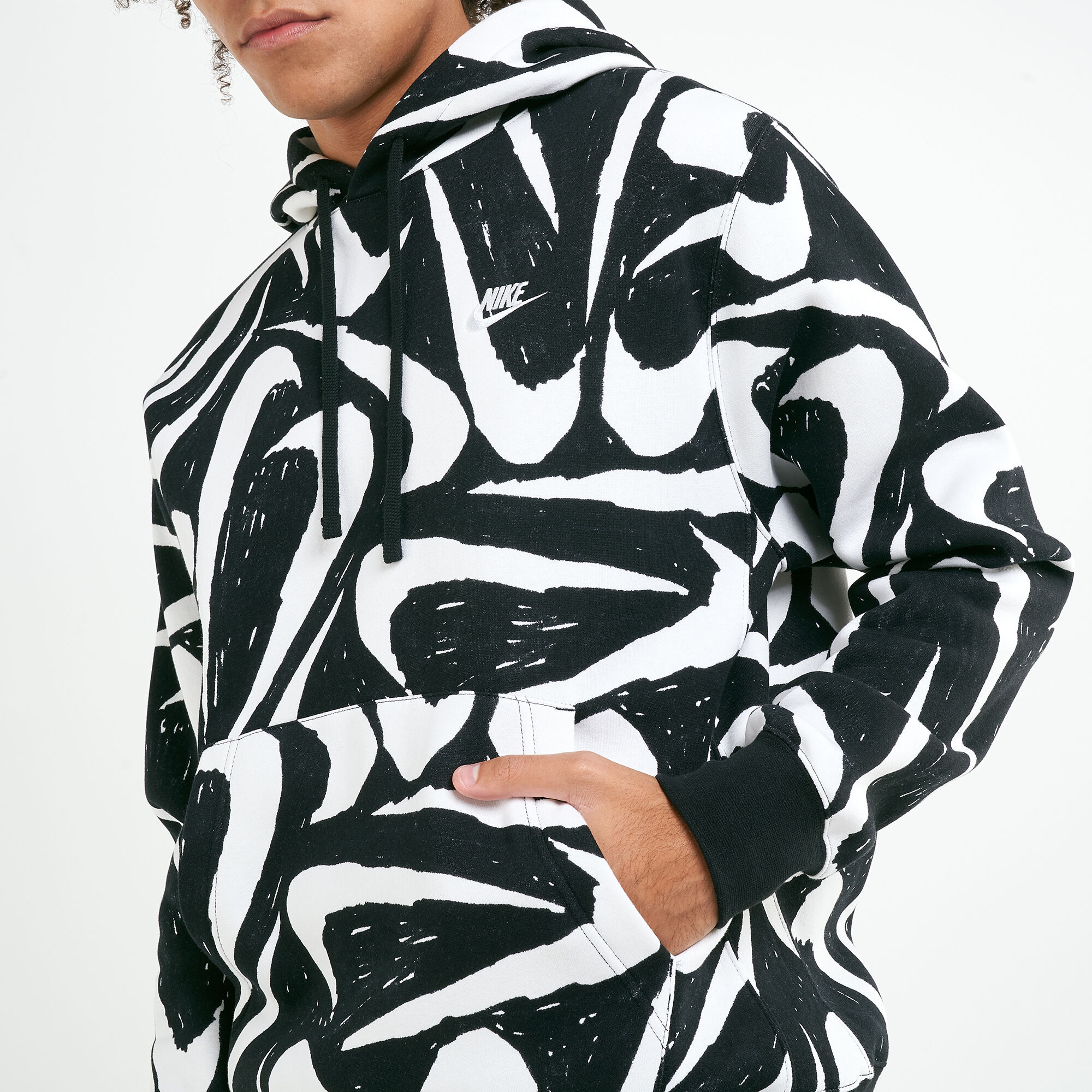 Nike sportswear all top over print