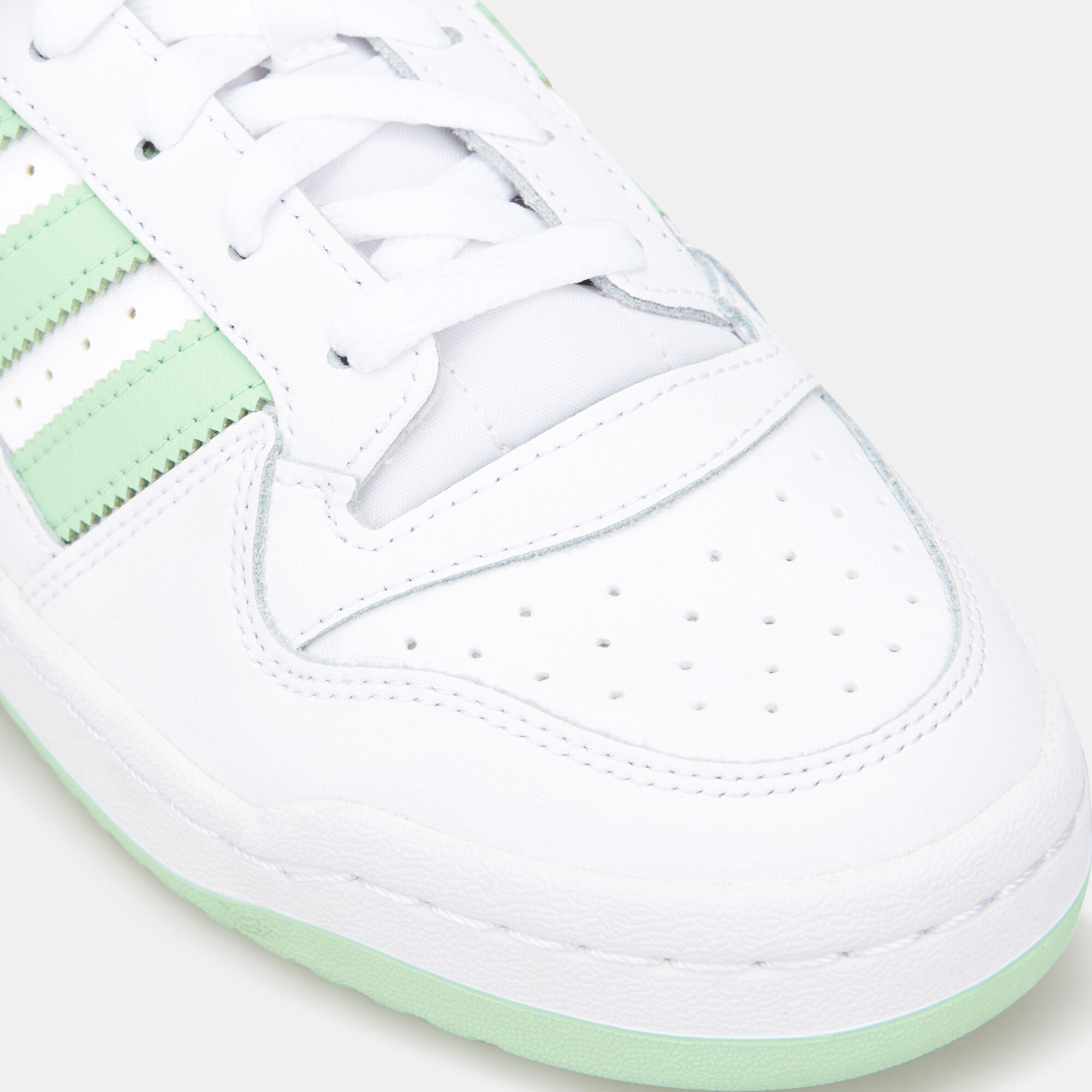 Buy adidas Originals Women s Forum Low Shoe White in KSA SSS