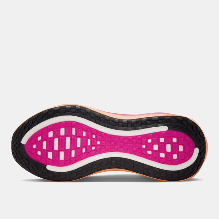 Nike Women's Vomero Plus Road Running Shoes White image number 6