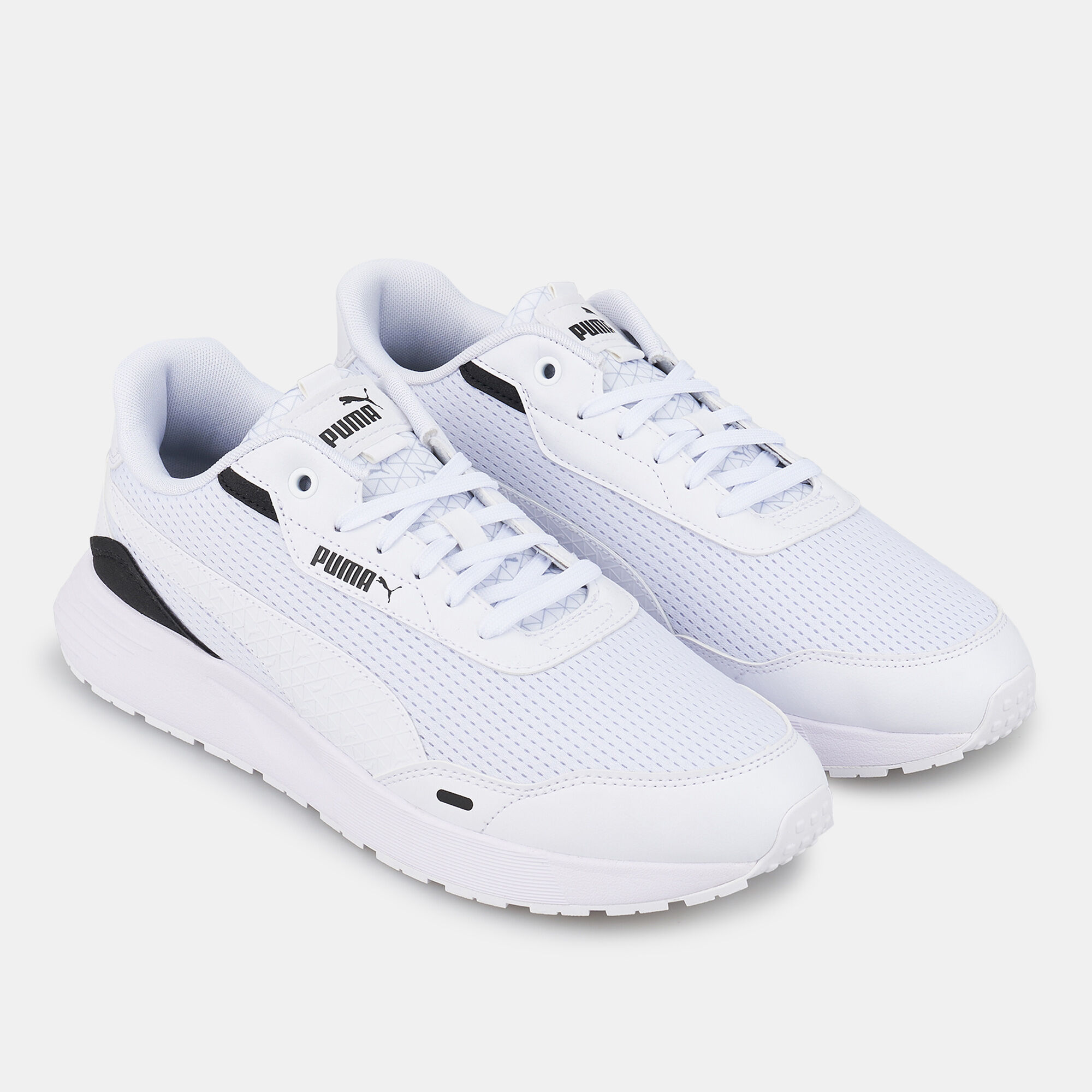 Buy PUMA Men s Runtamed Logo Power Shoe White in KSA SSS