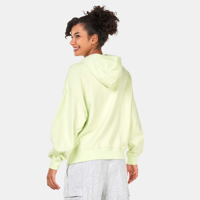 PUMA Women's Classics Oversized Pullover Hoodie Green PUMA Women's Classics Oversized Pullover Hoodie Green image number 1