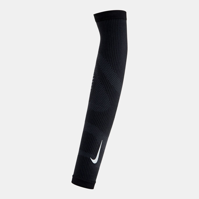Nike Zoned Arm Sleeves White Nike Zoned Arm Sleeves White image number 0