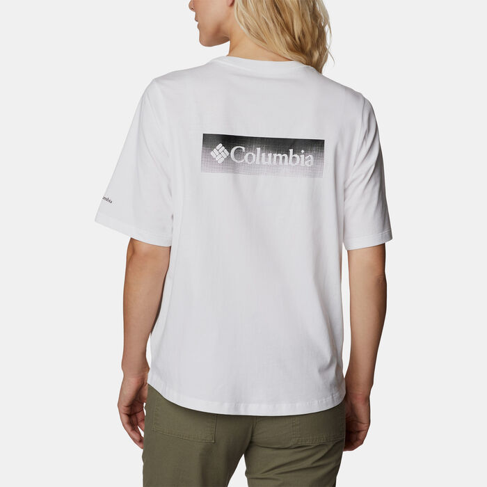 Columbia Women's North Cascades™ Relaxed T-Shirt White Columbia Women's North Cascades™ Relaxed T-Shirt White image number 1