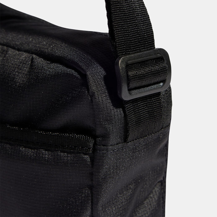 adidas Originals Airliner Crossbody Bag Black adidas Originals Airliner Crossbody Bag Black image number 4