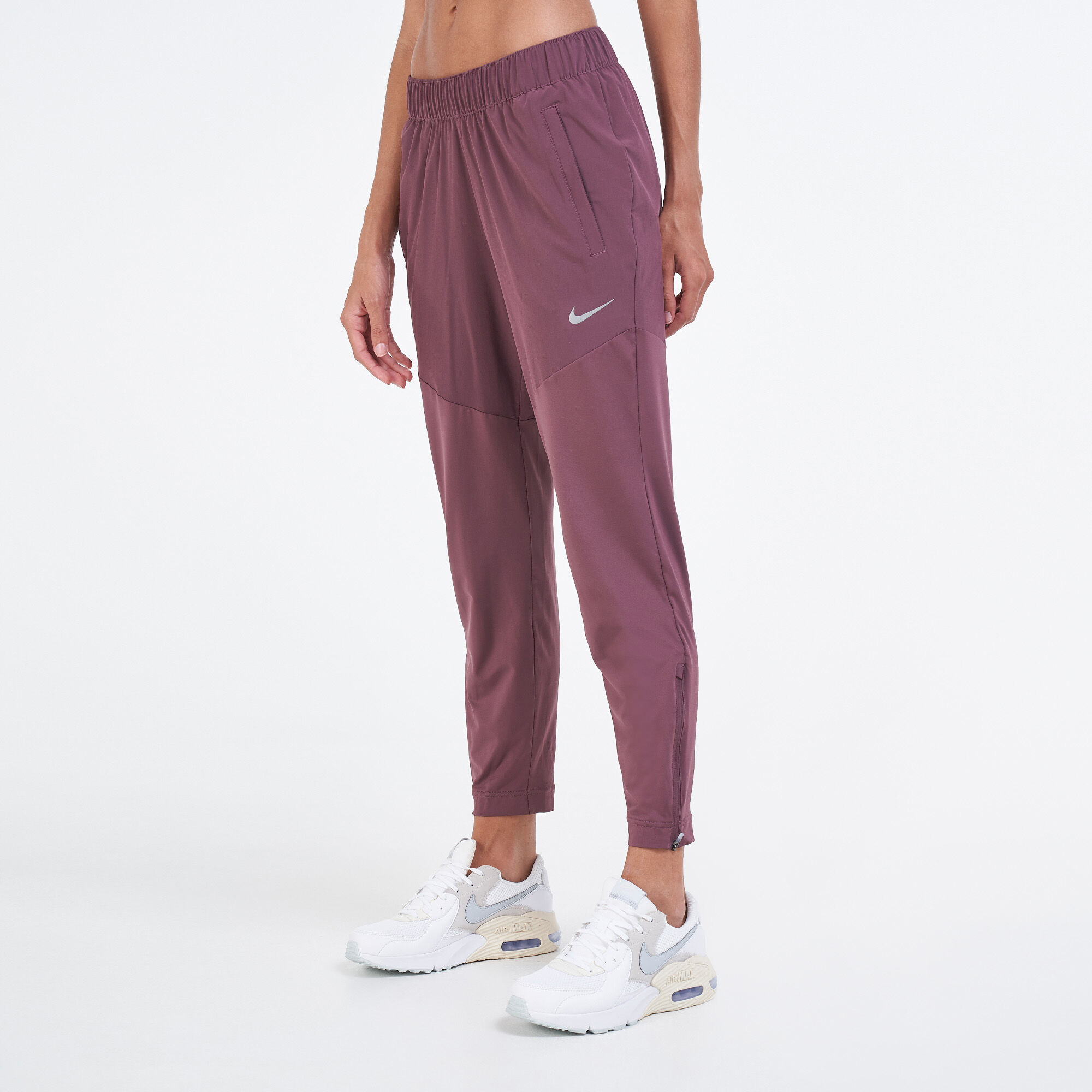 Women's essential running pants discount