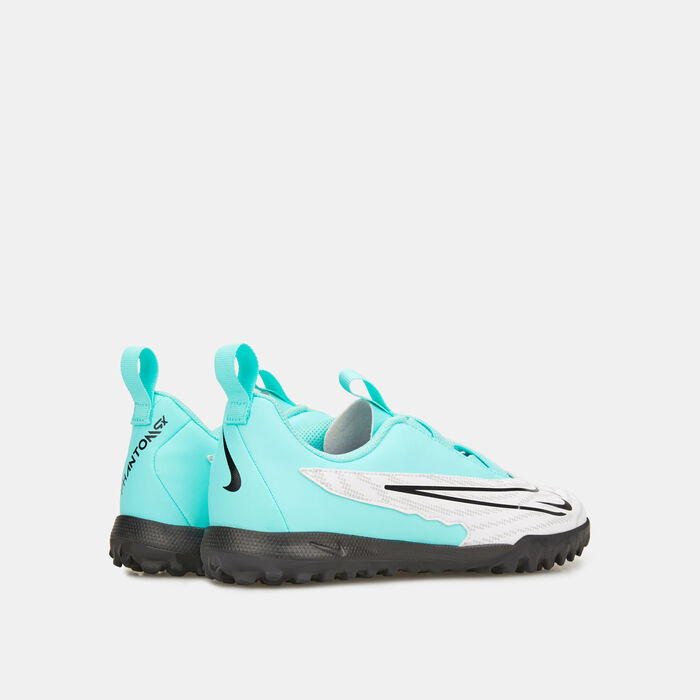 Nike Kids' Phantom GX Academy Turf Football Shoes (Older Kids) Green Nike Kids' Phantom GX Academy Turf Football Shoes (Older Kids) Green image number 2