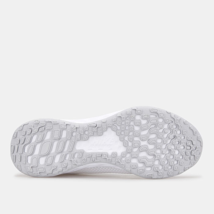 Nike Women's Revolution 6 Next Nature Shoe White image number 3