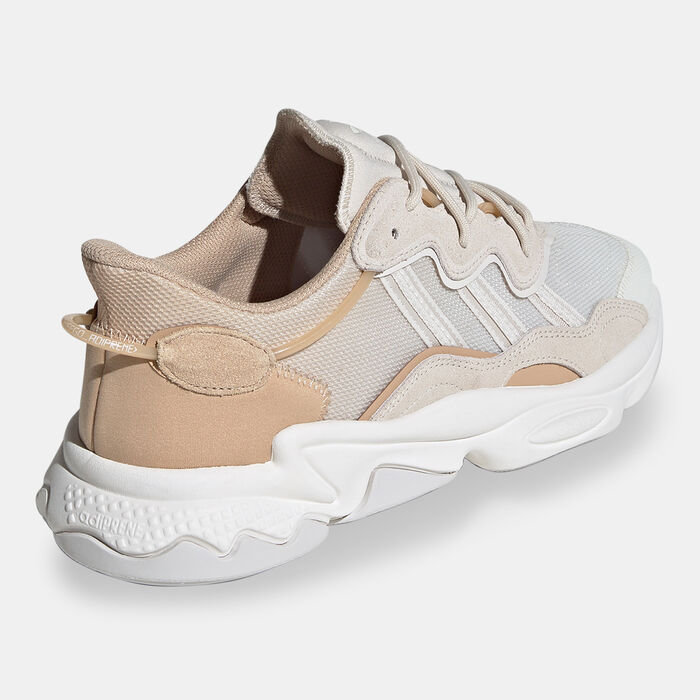 adidas Originals Men's OZWEEGO Shoes Beige adidas Originals Men's OZWEEGO Shoes Beige image number 2